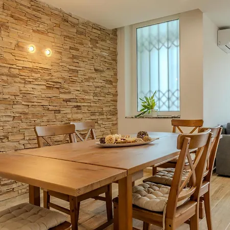 Com 3 Quartos Em Frente A * 波尔蒂芒