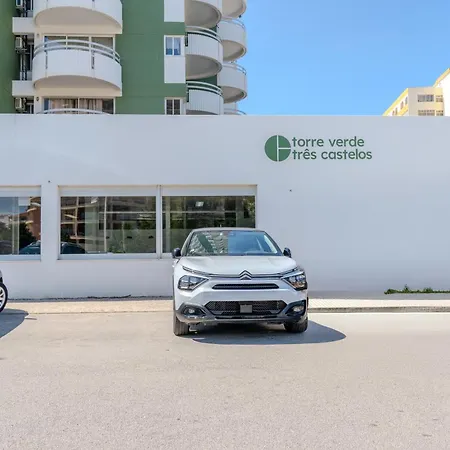 Com 3 Quartos Em Frente A Portimão