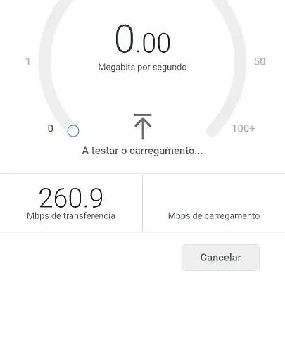 Com 3 Quartos Em Frente A 아파트