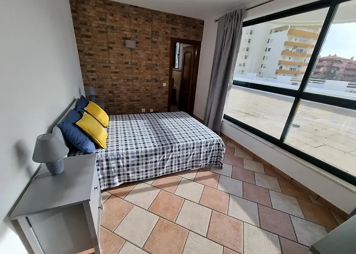 Com 3 Quartos Em Frente A 아파트 포티마오