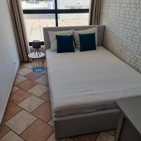 Appartamento Com 3 Quartos Em Frente A