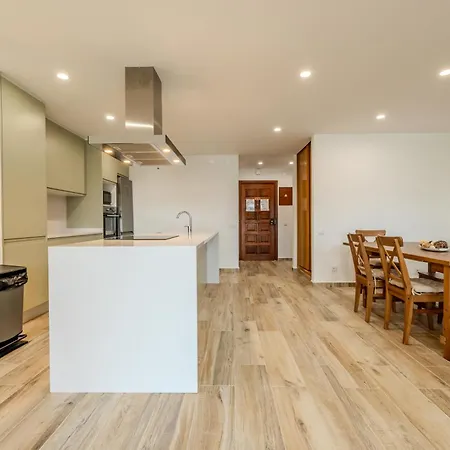 Appartamento Com 3 Quartos Em Frente A *